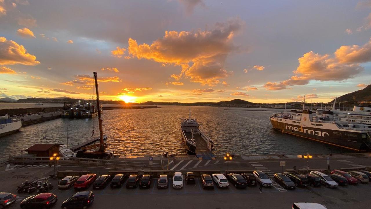 Sole Luna Mare Bed & Breakfast Pozzuoli Dış mekan fotoğraf